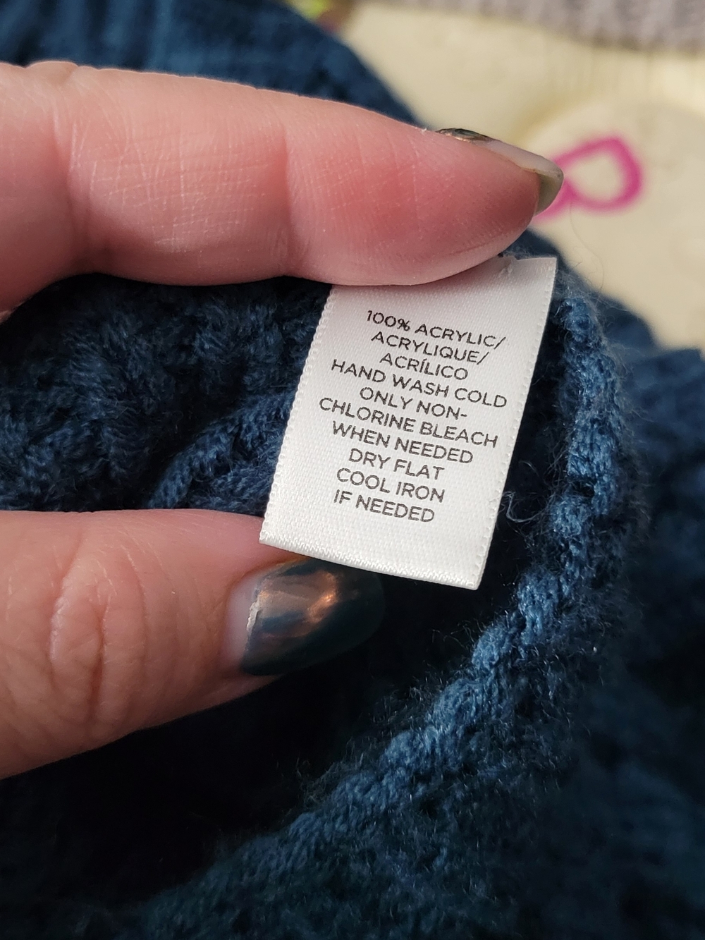 Bundle Infinity Scarf - Picture 7 of 12
